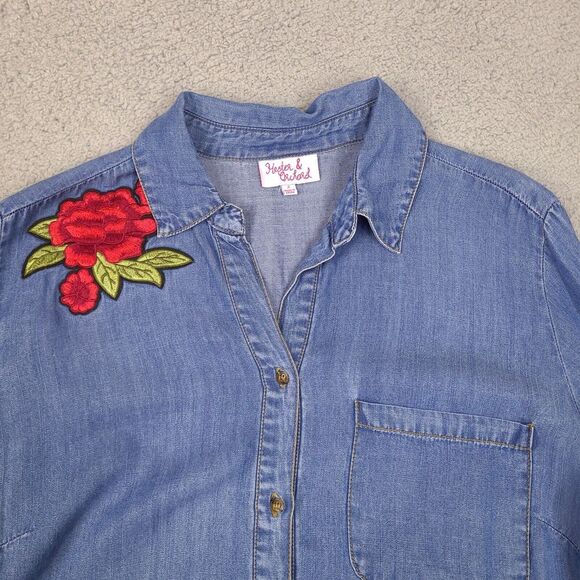 Hester & Orchard‎ Womens Top Small Blue Button Up Shirt Roll Tab Flower Tencel - Picture 2 of 13